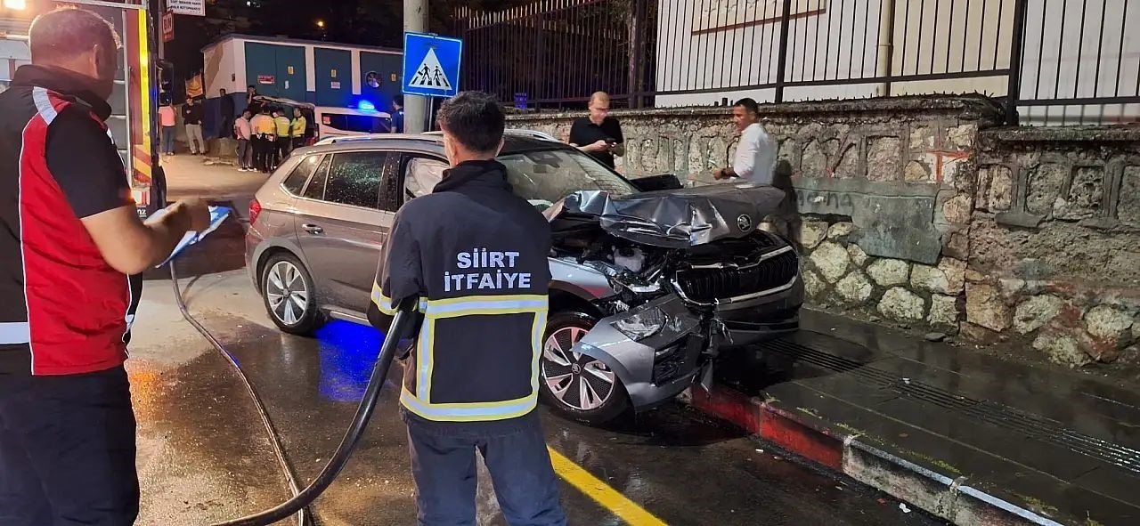 siirtte otomobil ile kepce kafa kafaya carpisti 5 yarali 2