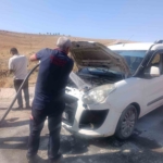 siirtte-seyir-halindeki-arac-alev-topuna-dondu-x7KIjWq4.jpg