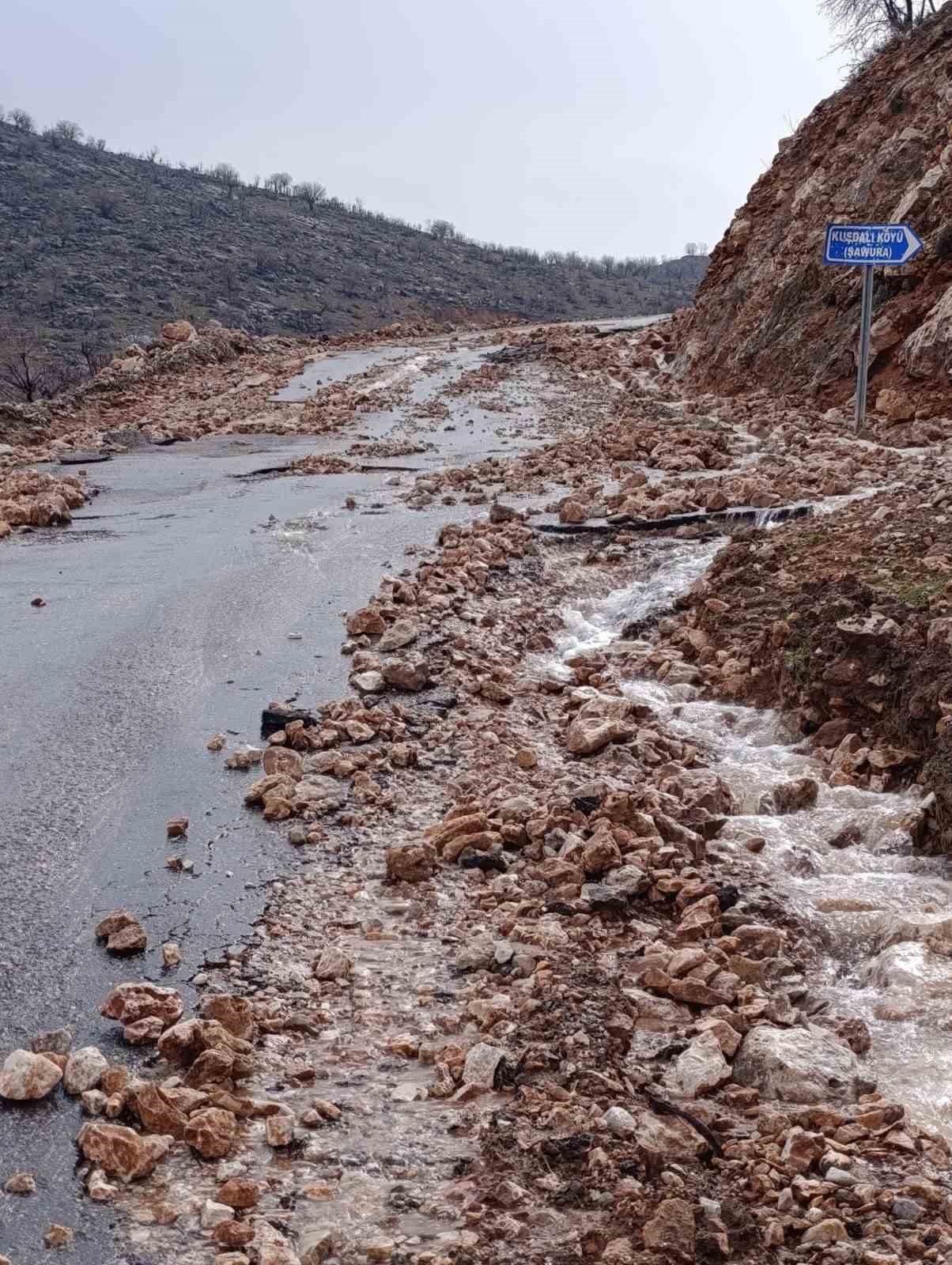 siirtte siddetli yagis hayati olumsuz etkiledi 2 a8k4mEin