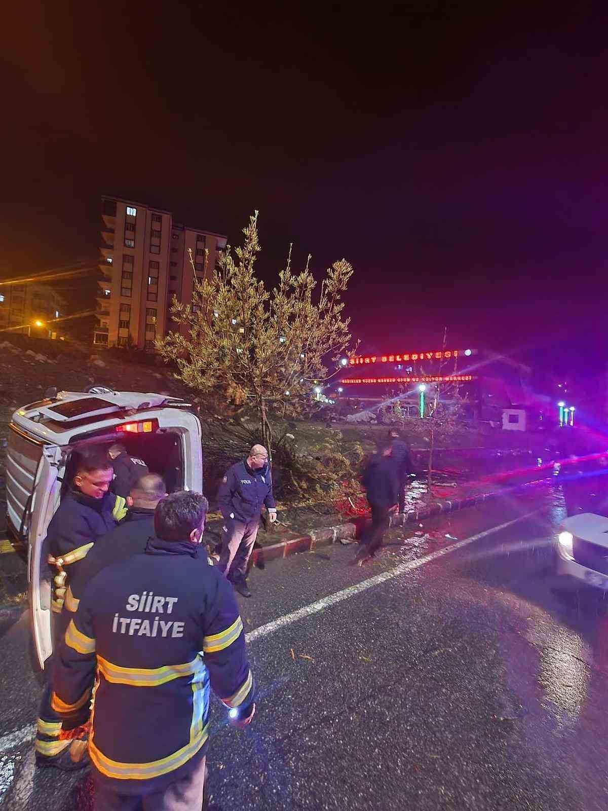 siirtte trafik kazasi 3 yarali 1 k5AhjVQt