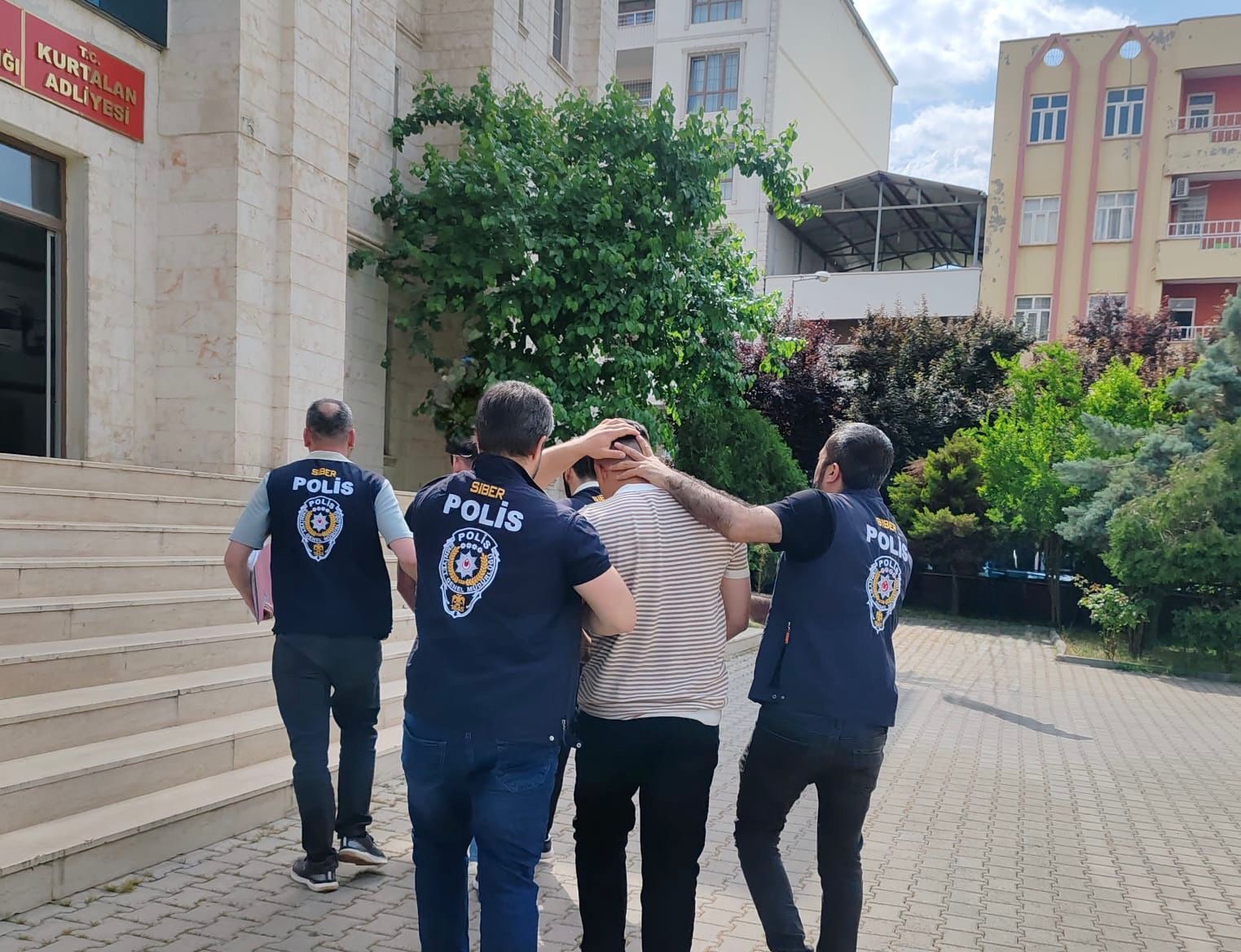 siirtte yasa disi bahis operasyonu 120 milyon liralik suc geliri tespit edildi 1 D4IpevQZ