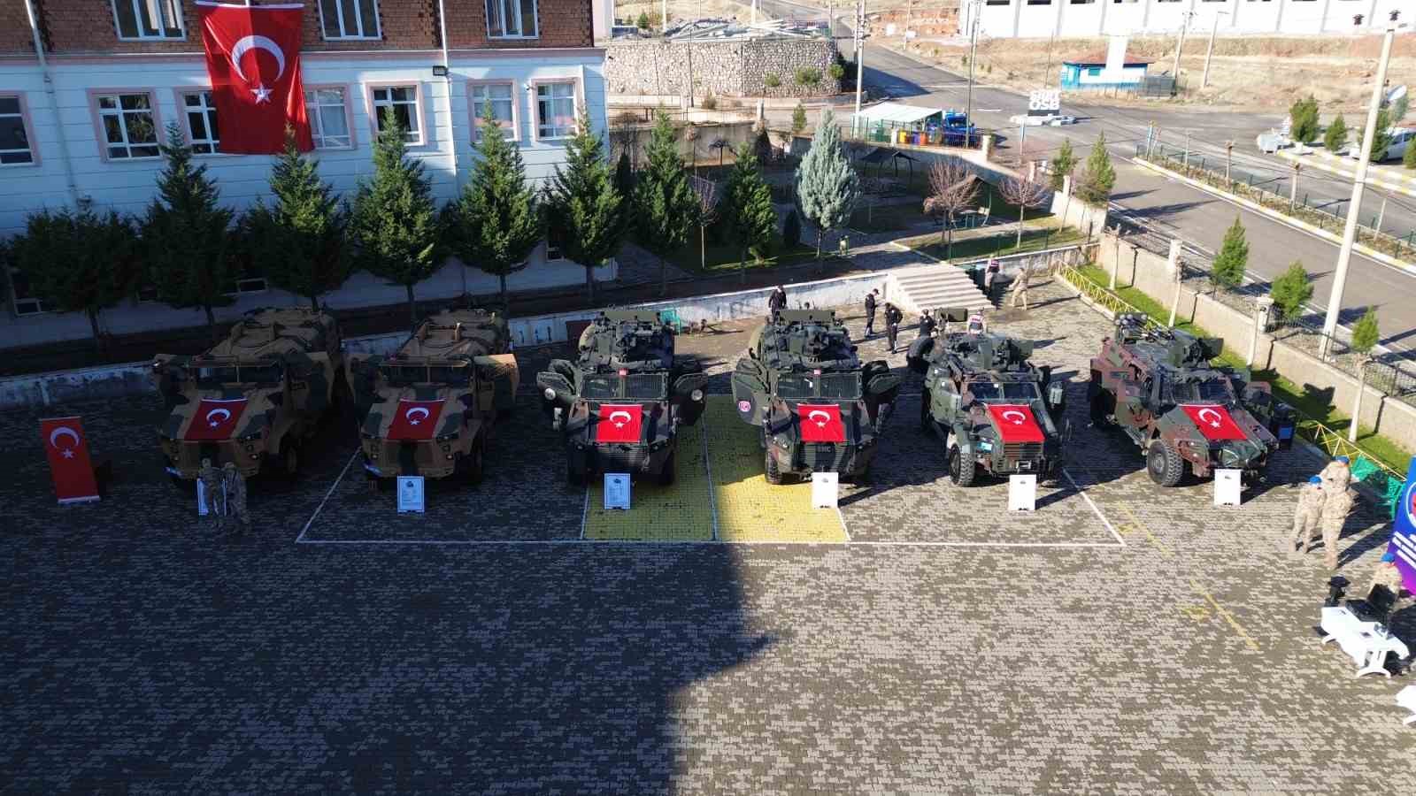 siirtte yerli ve milli savunma sanayi urunleri sergilendi 1 FuuQuc12