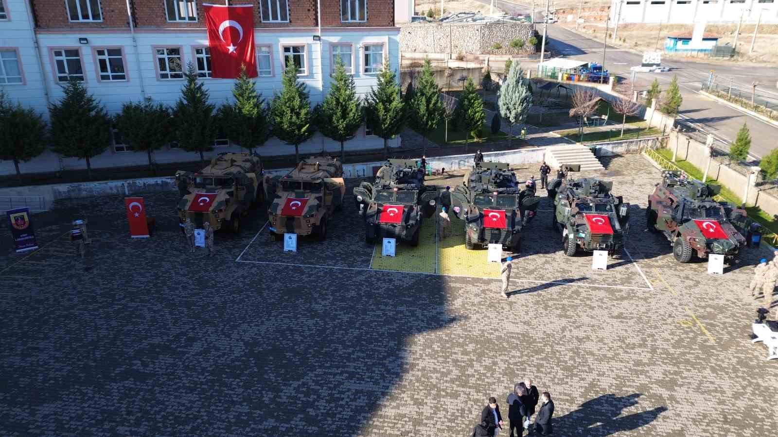 siirtte yerli ve milli savunma sanayi urunleri sergilendi 2 8qgOWYII