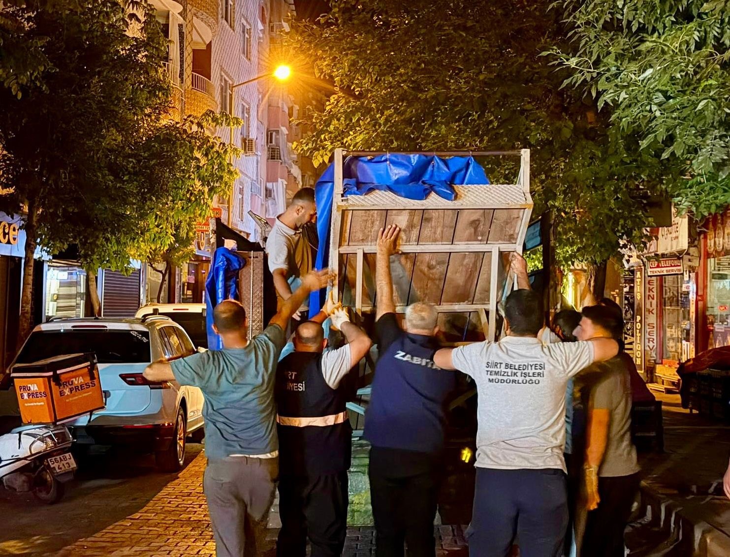 Siirt’te zabıta ekiplerinden yoğun denetim: 228 iş yeri kontrol edildi 4 siirtte zabita ekiplerinden yogun denetim 228 is yeri kontrol edildi 0 2zk3aUq4