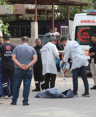 silah-tutukluk-yapti-yeniden-doldurup-oldurdu-lastigi-sisirmek-icin-istasyona-girince-yakalandi-6ETpkSwA.jpg