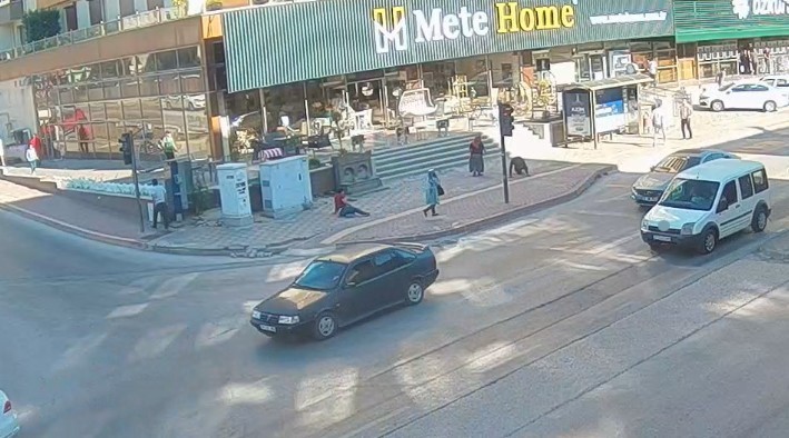 silahla vurulan vatandasa yerde yatarken tekme atan saniga muebbet hapis cezasi 8