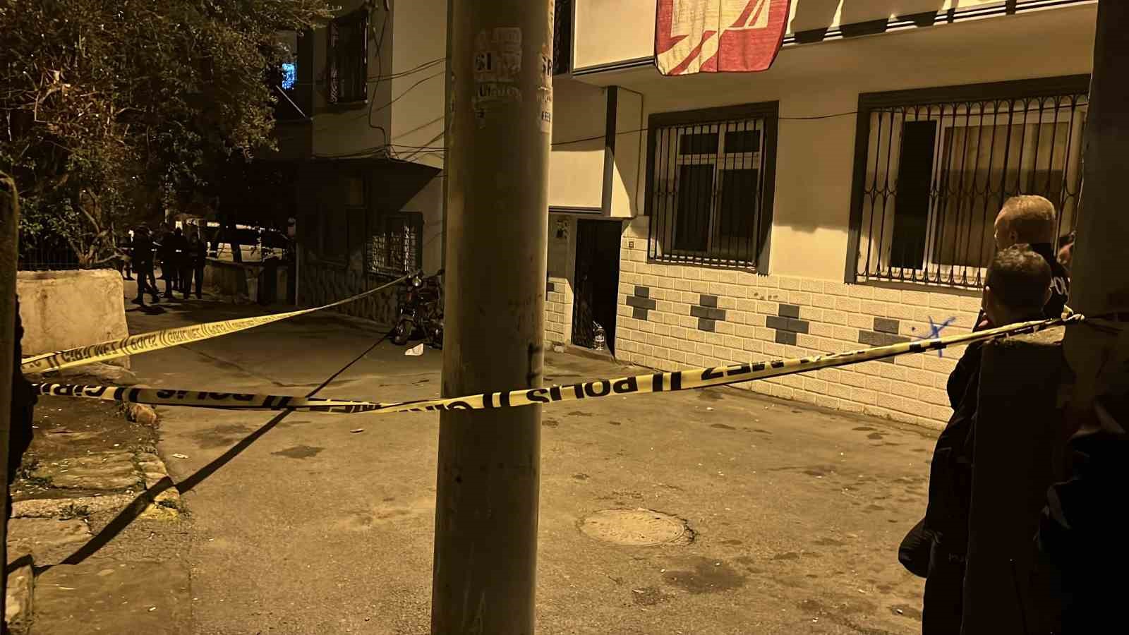 silahli kavgada evinin onunde duran genc kadin basindan vurularak hayatini kaybetti 1 W7yjDUVZ