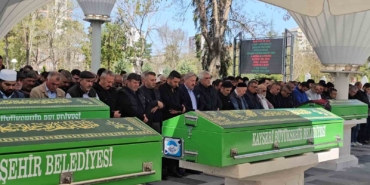 silahli-kavgada-hayatini-kaybeden-adam-topraga-verildi-UPCTaObY.jpg