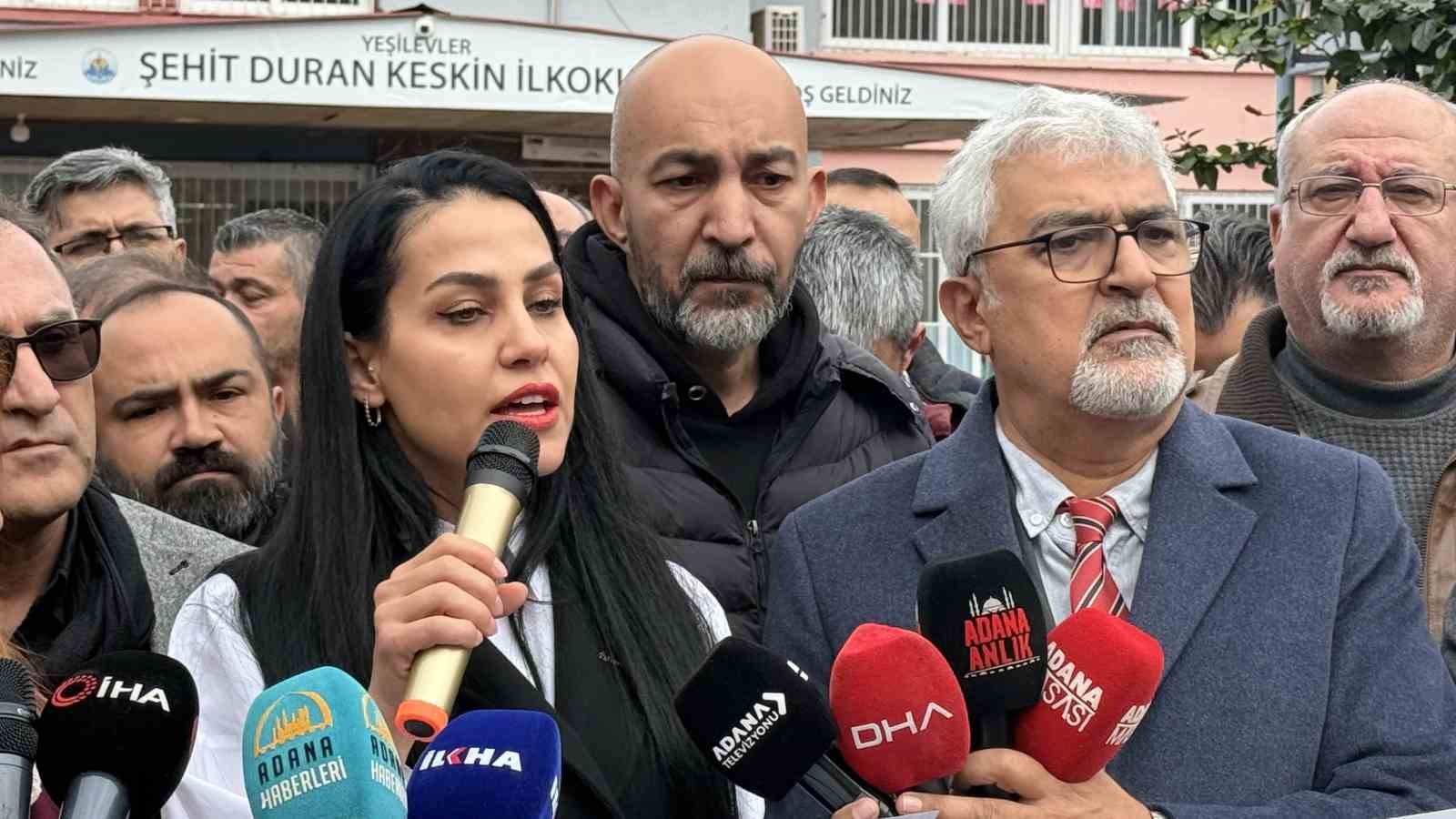 silahli saldiriya ugrayan ogretmen can guvenligim tehlikeye atildi 1 ykkuOIT2