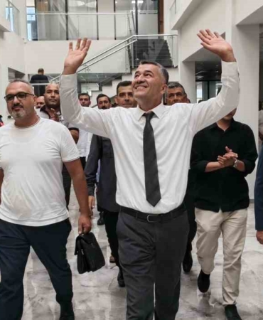 silifke-belediye-baskan-vekili-chpli-oguzhan-kokten-oldu-x6Ozn16Z.jpg