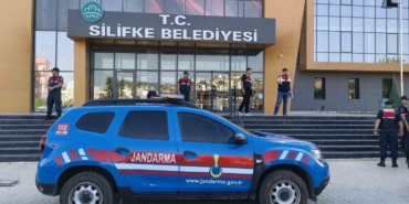 silifke-belediyesine-yonelik-rusvet-sorusturmasinda-tutuklu-sayisi-10a-yukseldi-8rPiBJIZ.jpg