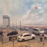 silivride-ruzgarla-buyuyen-yanginda-alevleri-kontrol-altina-alma-calismalari-devam-ediyor-Esyb5knO.jpg
