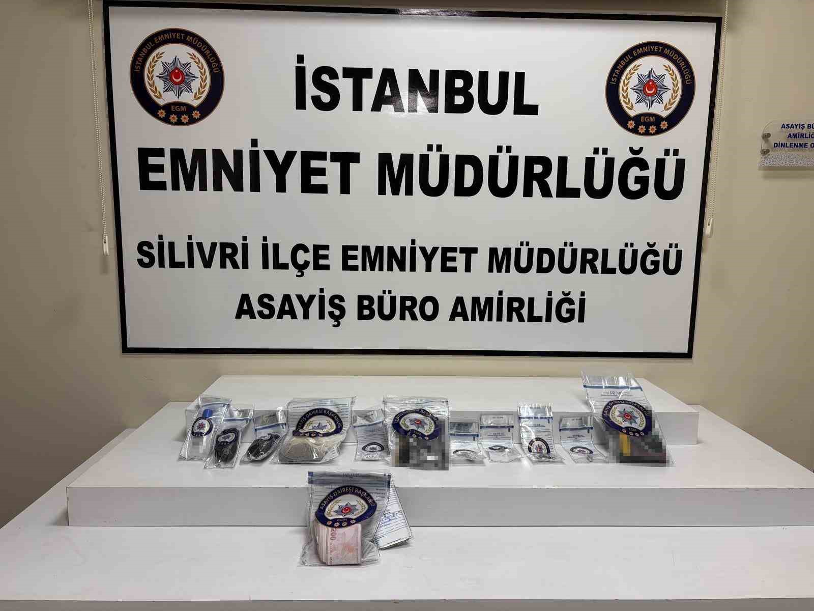 silivride uyusturucu ticareti yapan sahislar yakalandi 1 hLLvjb1X