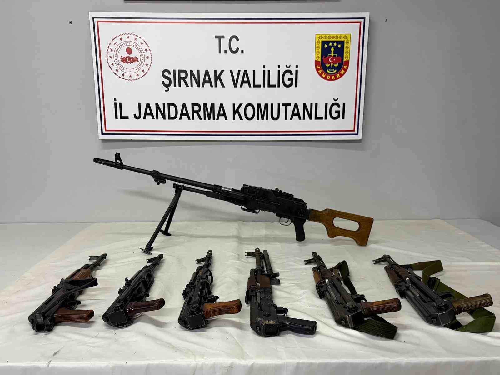 Silopi’de cephanelik ele geçirildi: 6 tutuklama 5 silopide cephanelik ele gecirildi 6 tutuklama 1 RB8N6nkI