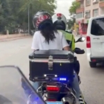 sinava-gec-kalan-ogrencilerin-imdadina-polis-yetisti-WBiifVC5.jpg