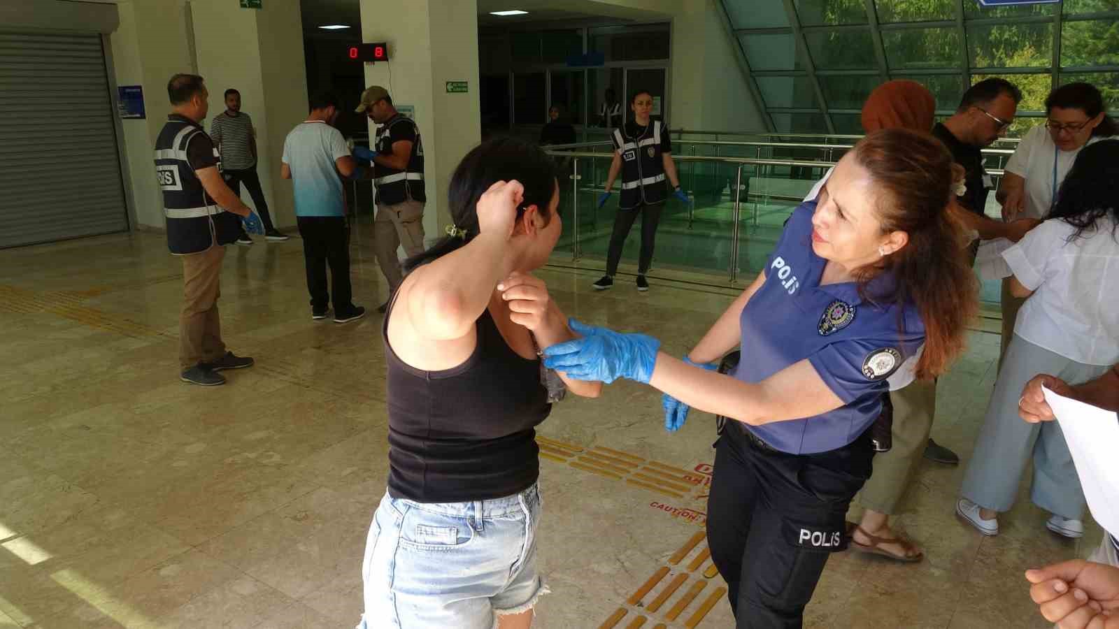 Sınavı saniyelerle kaçırdı, denemedik kapı bırakmadı 10 sinavi saniyelerle kacirdi denemedik kapi birakmadi 6