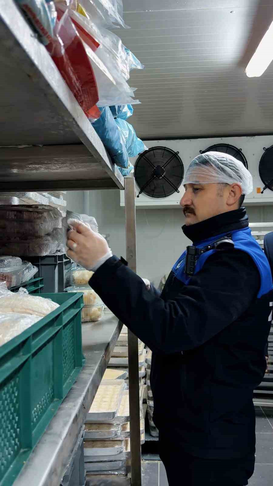 sincan belediyesi zabita ekipleri ramazan oncesi denetimleri siklastirdi 2 cXOpIp2Q
