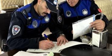 sincan-belediyesi-zabita-ekiplerinden-denetim-rAzMvEP1.jpg