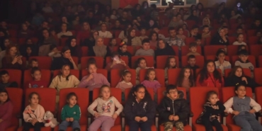 sincan-belediyesinde-tiyatro-gunleri-devam-ediyor-8LWDSfHc.jpg