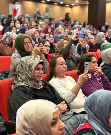 sincan-belediyesinden-kadinlara-ozel-kadin-kadina-aile-sohbetleri-programi-fLepPzyh.jpg
