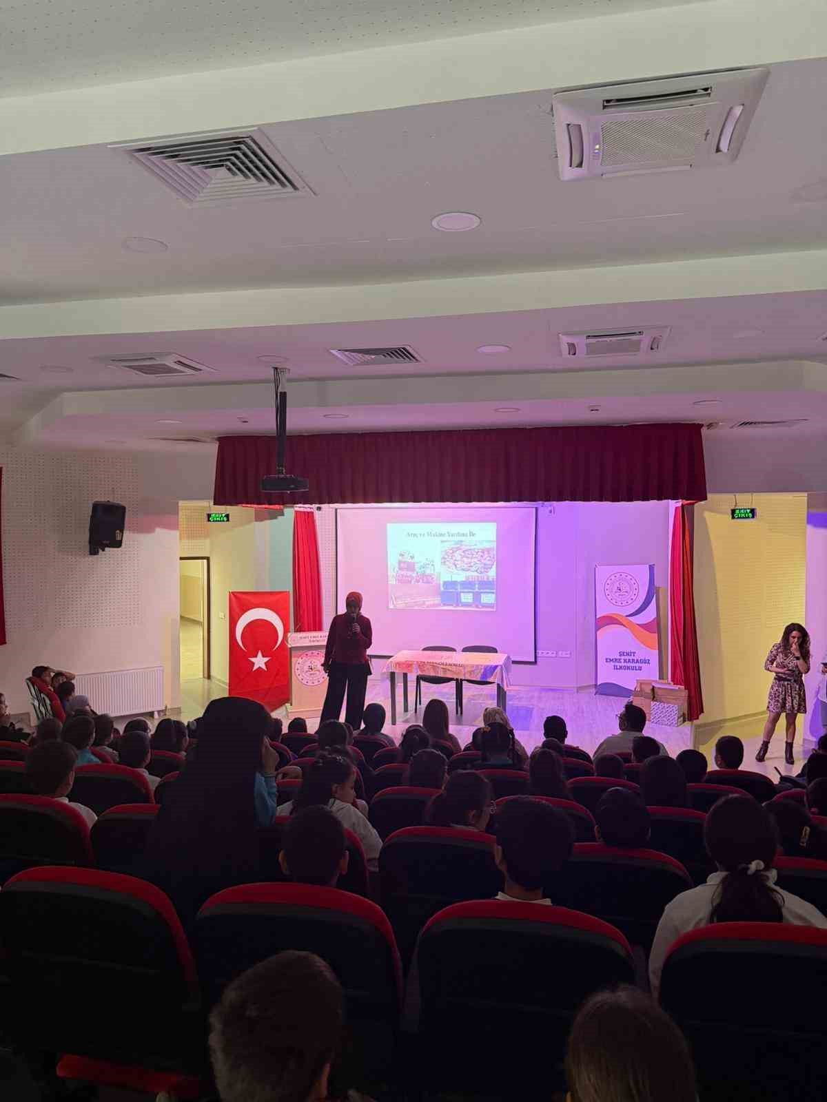 sincan belediyesinden okullarda sifir atik egitimi 3 XU5rlbIz