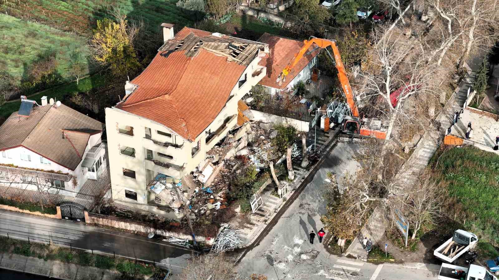 sindirgida depremin izleri siliniyor 7 aw8wqz8O