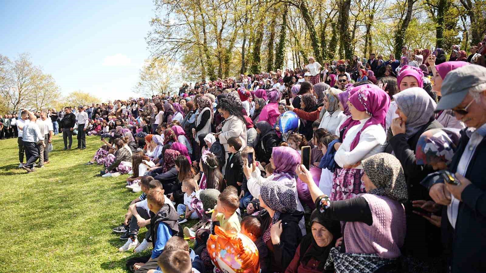 Sındırgı’da Hıdırellez coşkusu 12 sindirgida hidirellez coskusu 8 rJ4rUJ4D