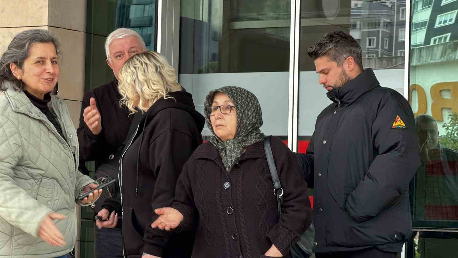 sinem olmeden once komsusundan yardim istemis 1