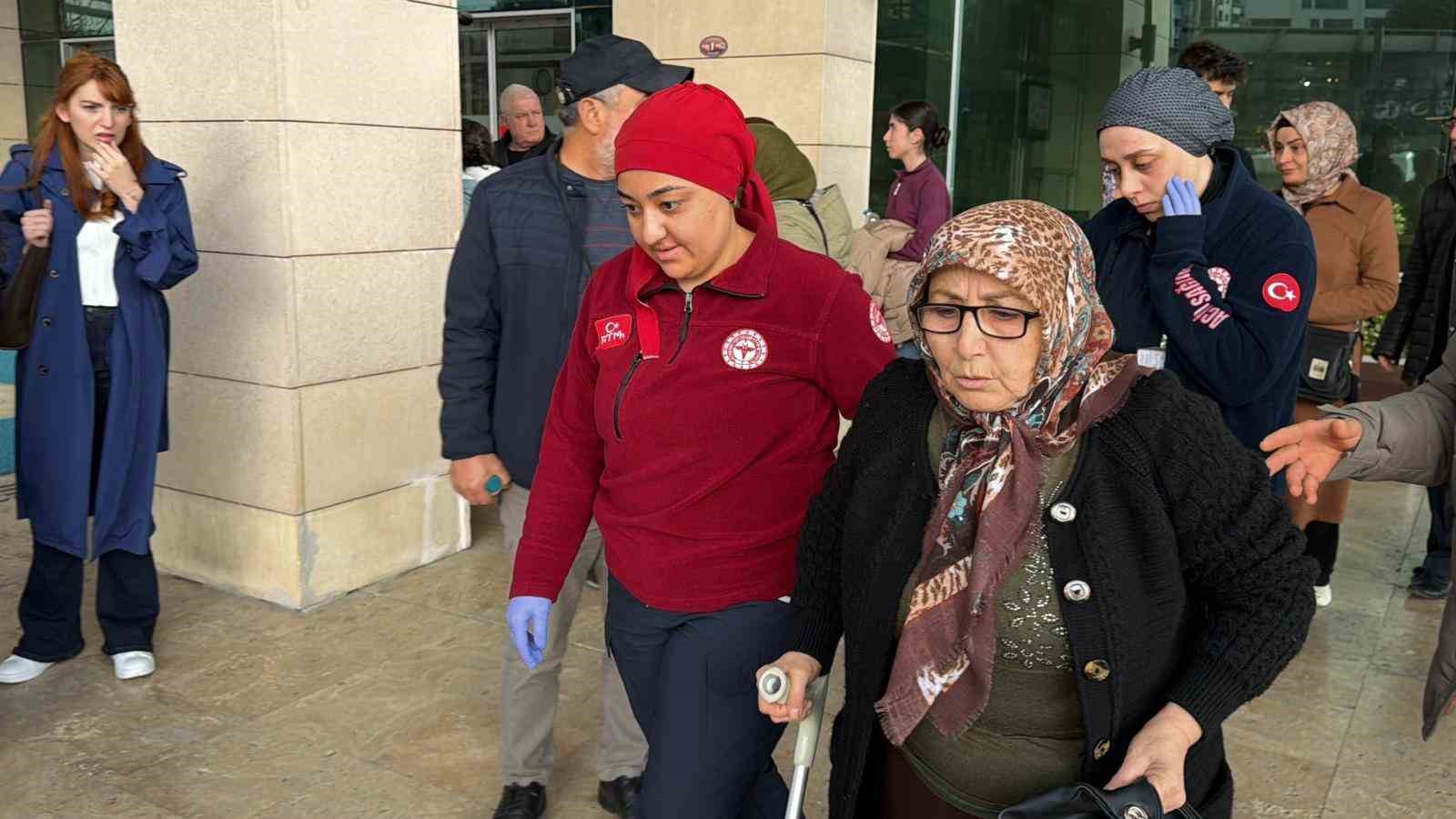 sinemi olduren bosanma asamasindaki esi hakim karsisina cikti 3 BEtlY2PF