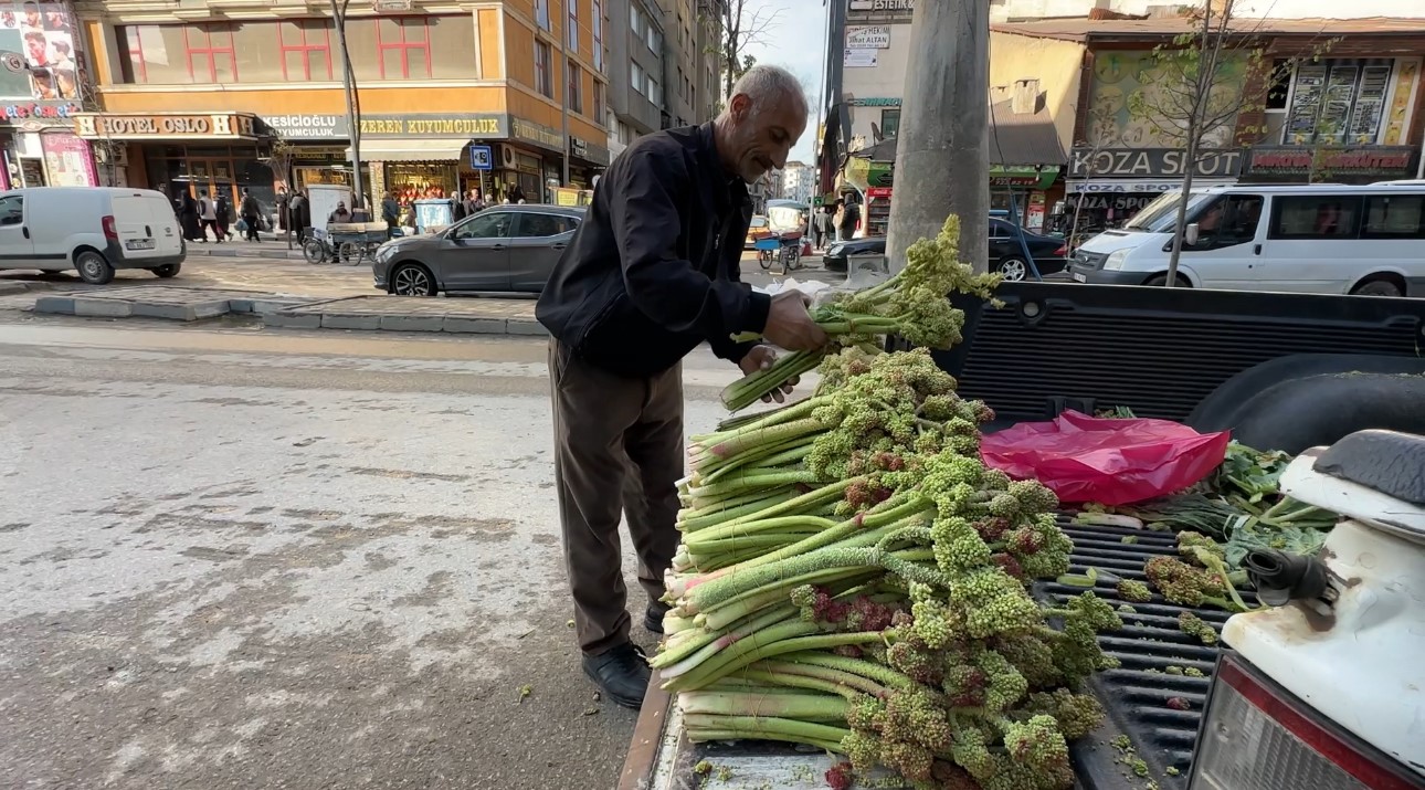 sinirdan getirilen uckunlar yuksekovada satisa sunuldu 3