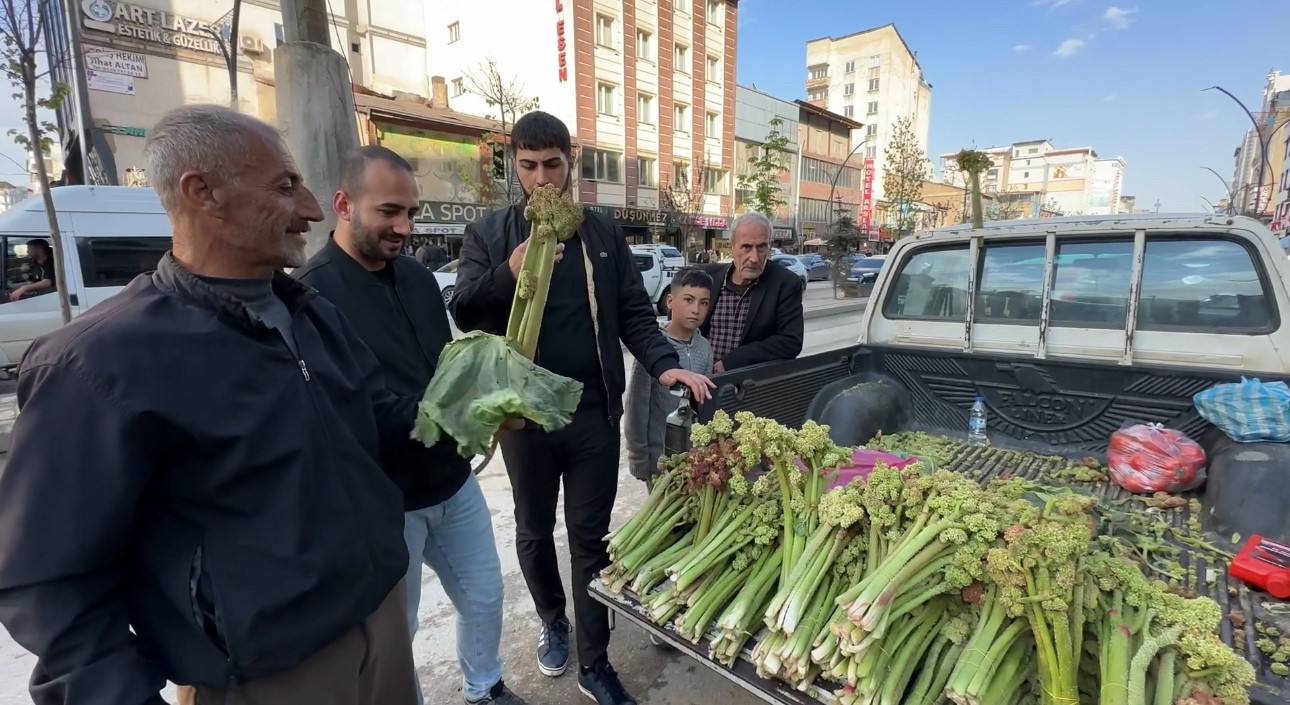 sinirdan getirilen uckunlar yuksekovada satisa sunuldu 5 SetzNV9R