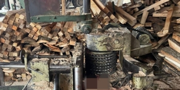 sinopta-is-kazasi-elini-hizar-makinesine-kaptirdi-p1sYlpXr.jpg
