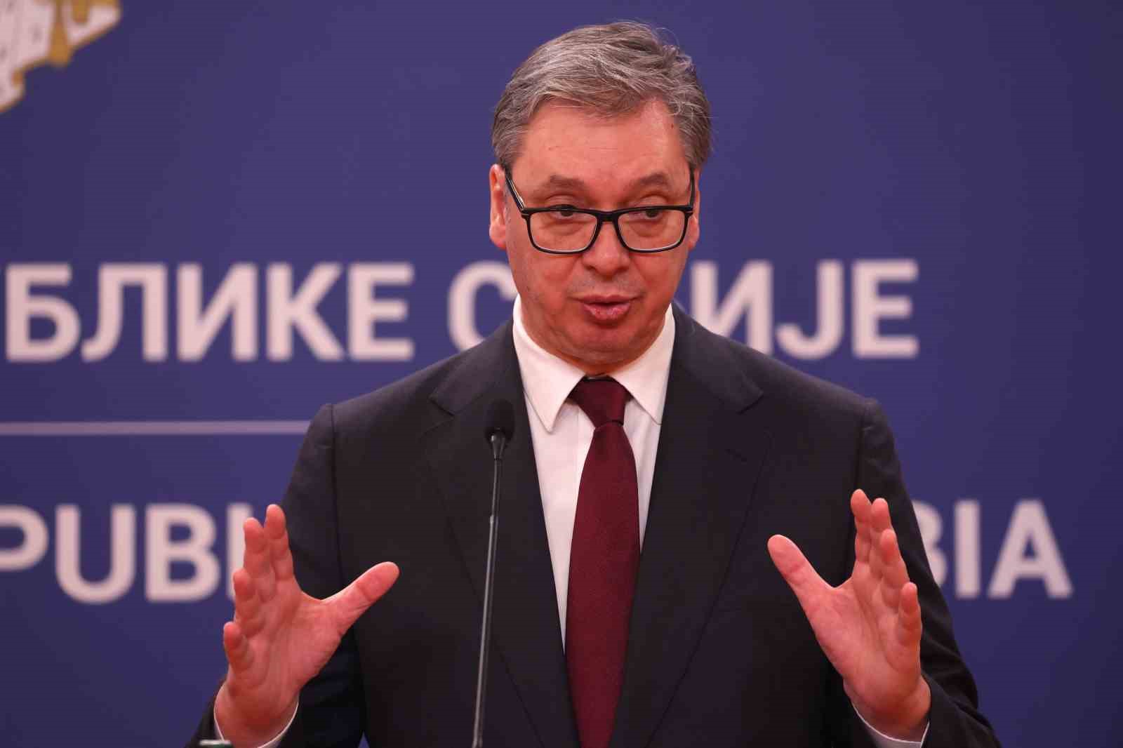 sirbistan cumhurbaskani vucic cin yapimi supersonik fuzelere sahibiz 0 OvUcjJLS