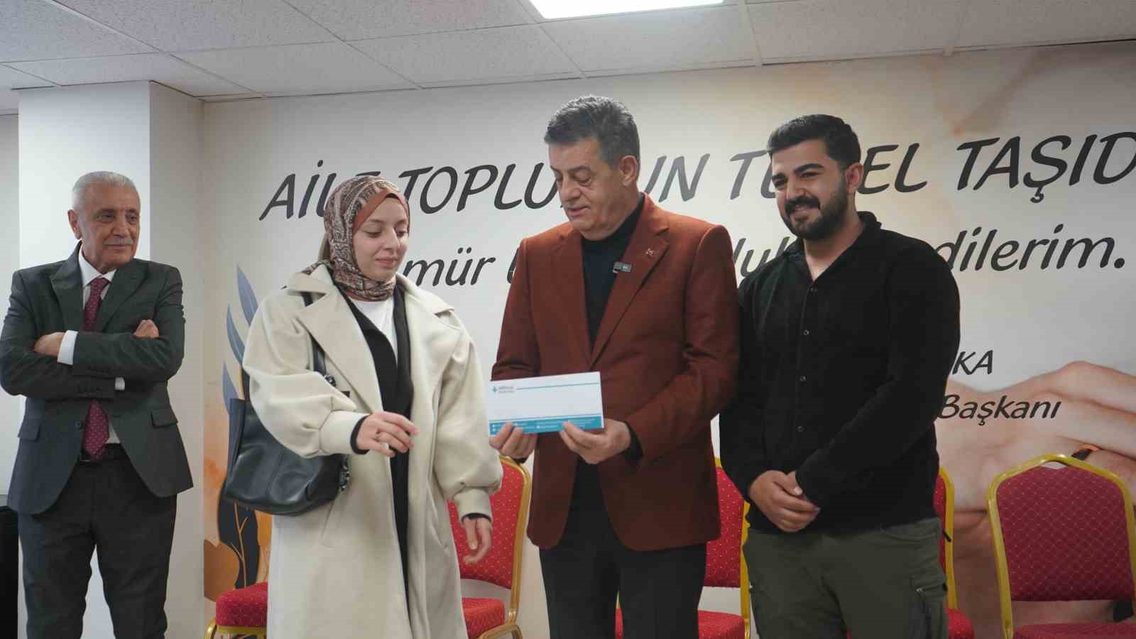 sirnak belediyesinden yeni evlilere 60 bin liralik destek 5 IEzSvJ96
