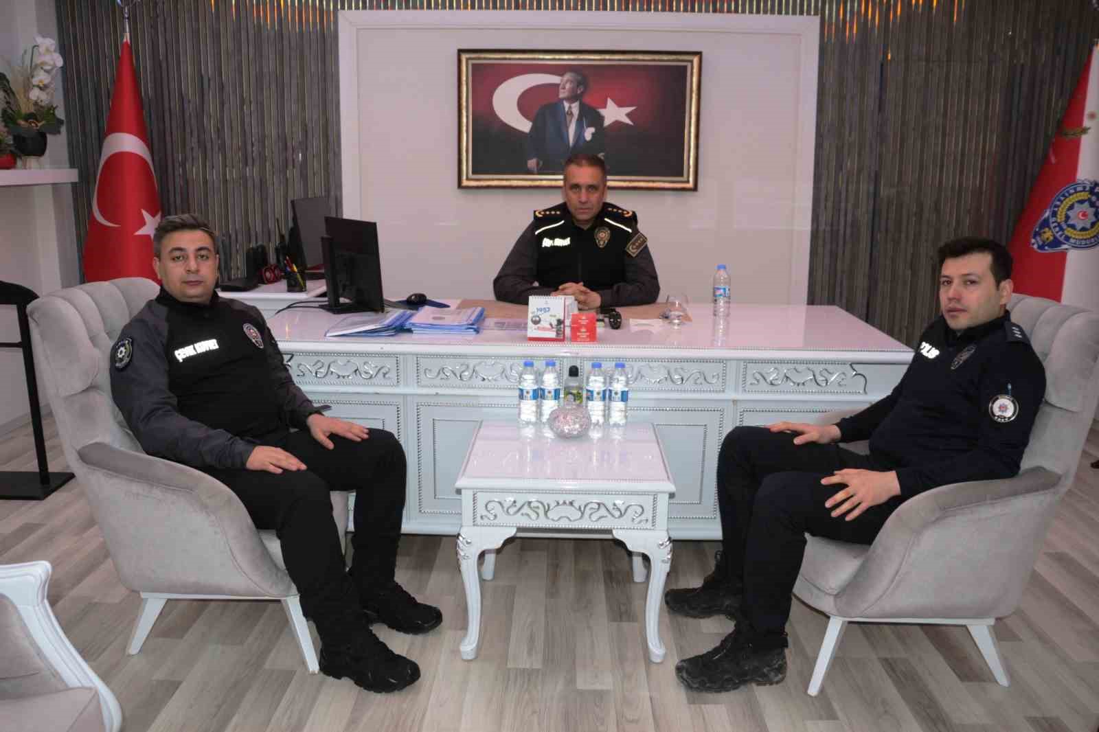 sirnak emniyet muduru sazak vatandasin huzuru icin gorev basindayiz 1 8jhJ2rHZ