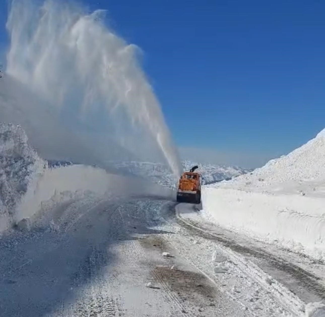 Şırnak-Hakkari yolu ulaşıma açıldı 5 sirnak hakkari yolu ulasima acildi 1 GT7Ah4ur