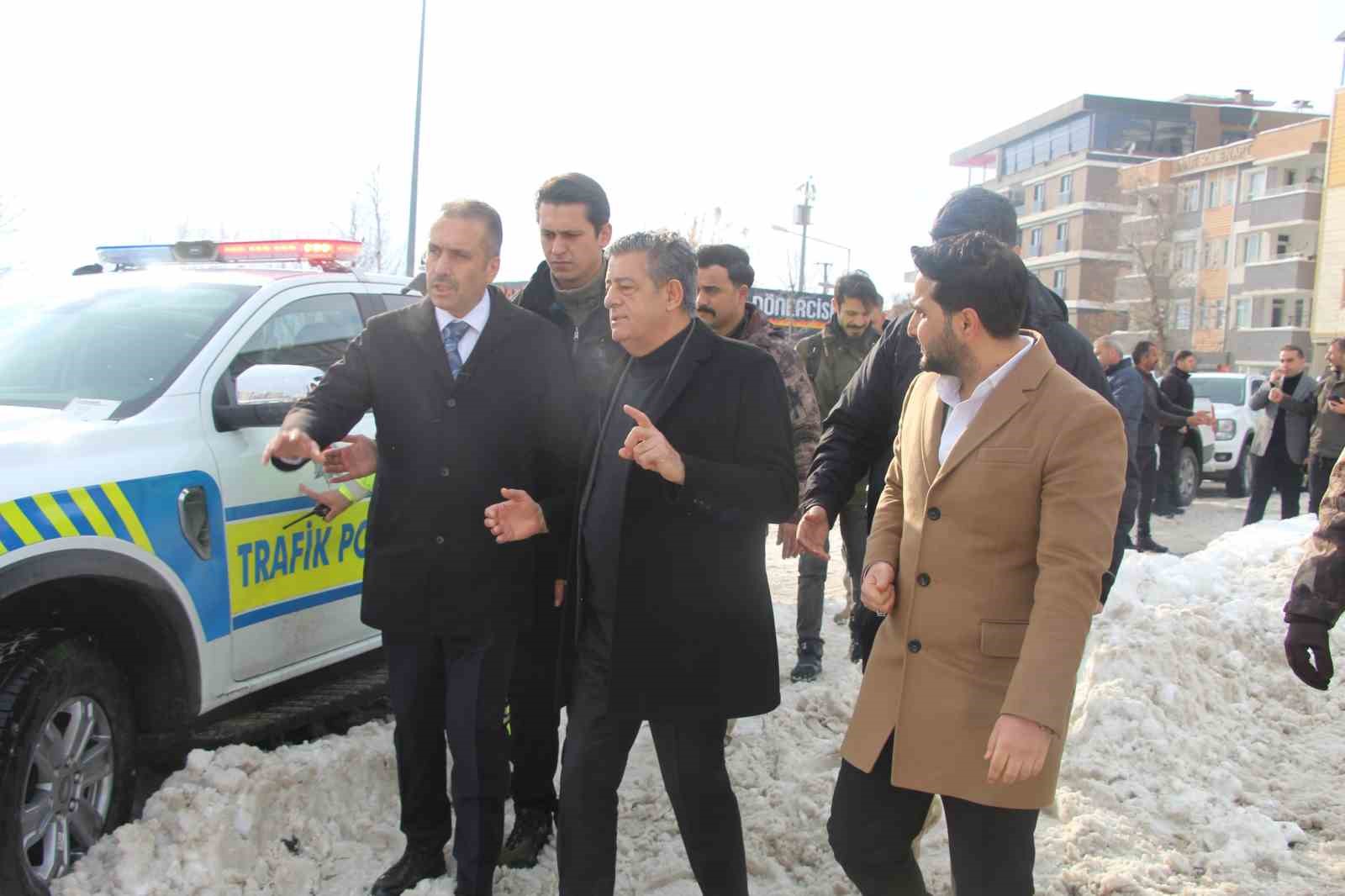 sirnak kara teslim oldu kurumlar sahada gucunu gosterdi 3 mFIGwRAy