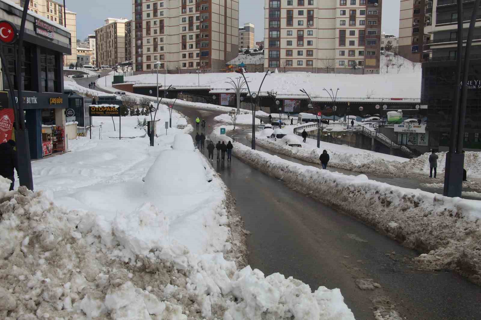 sirnak kara teslim oldu kurumlar sahada gucunu gosterdi 6