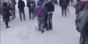 sirnak-okullar-bolgesinde-ogrenciler-mahsur-kaldi-j6ZidVJE.jpg
