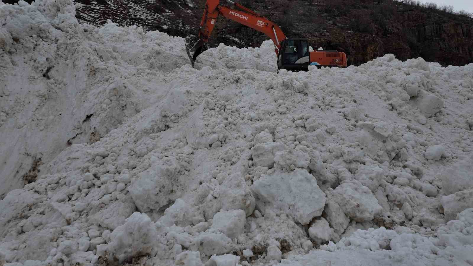 sirnaka son donemlerin en buyuk cigi dustu 3 fMALH4Bw