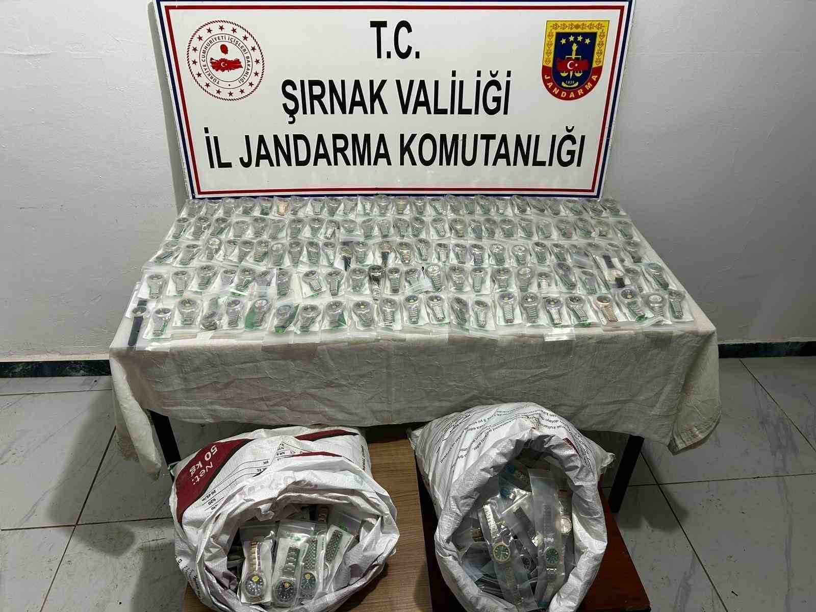 sirnakta 14 milyonluk kacak urun ele gecirildi aranan 52 sahis yakalandi 0 I9ErD8i1
