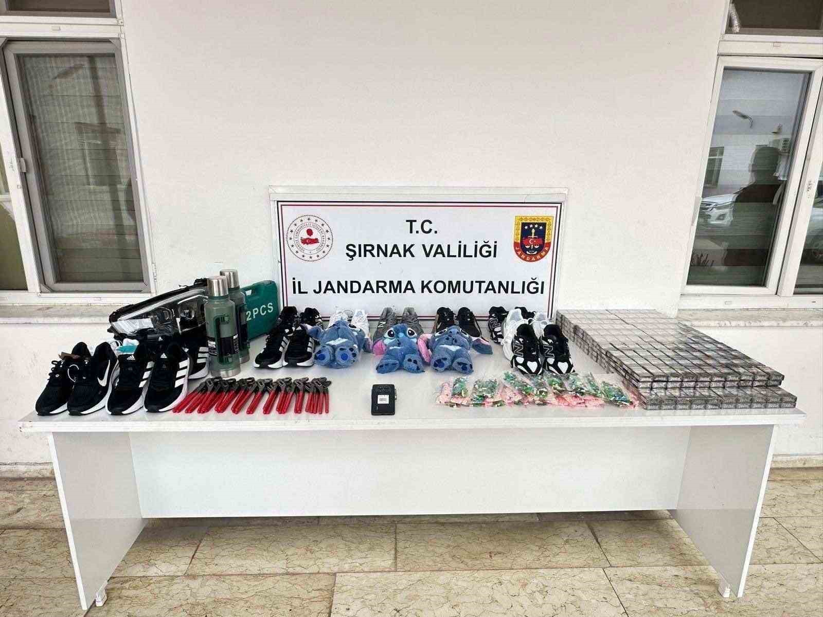 sirnakta 14 milyonluk kacak urun ele gecirildi aranan 52 sahis yakalandi 1 tfTrNY6Z