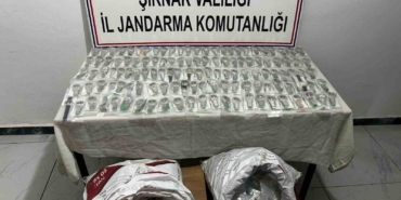sirnakta-14-milyonluk-kacak-urun-ele-gecirildi-aranan-52-sahis-yakalandi-JmaIfcJ8.jpg