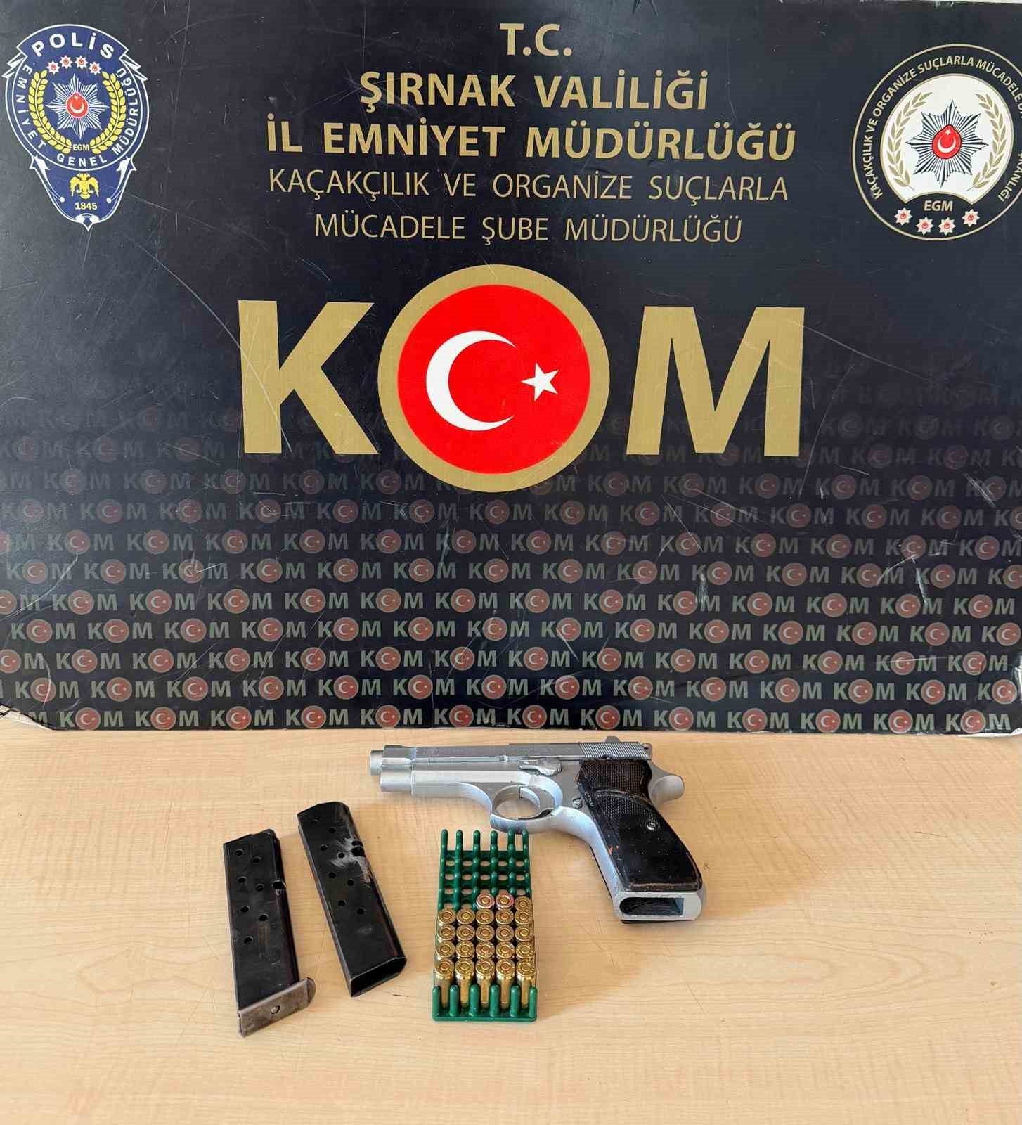 sirnakta 178 milyonluk kacak urun ele gecirildi 10 tutuklama 3 VLpl1KZp