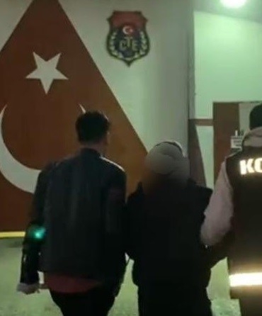 sirnakta-2-yil-6-ay-kesinlesmis-hapis-cezasi-bulunan-sahis-yakalandi-ZTg9AFzL.jpg