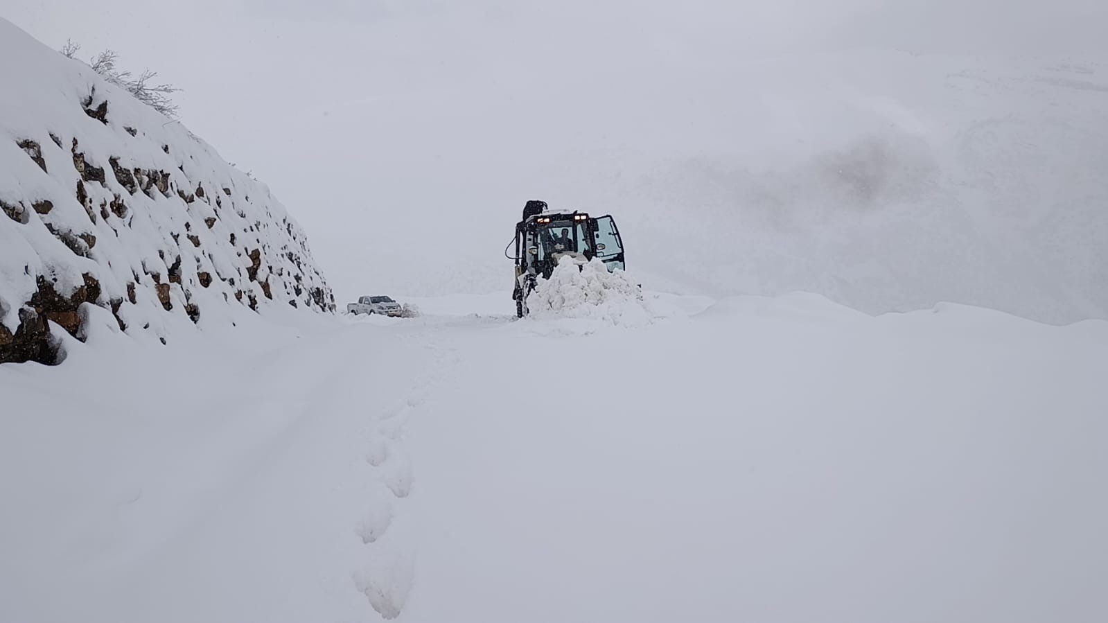 sirnakta 20 koy yolu ulasima acildi 2 QFwX1Bf5