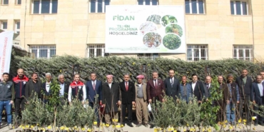 sirnakta-25-bin-200-fidan-toprakla-bulustu-810-dekar-meyve-bahcesi-oluyor-Acu7XdPh.jpg
