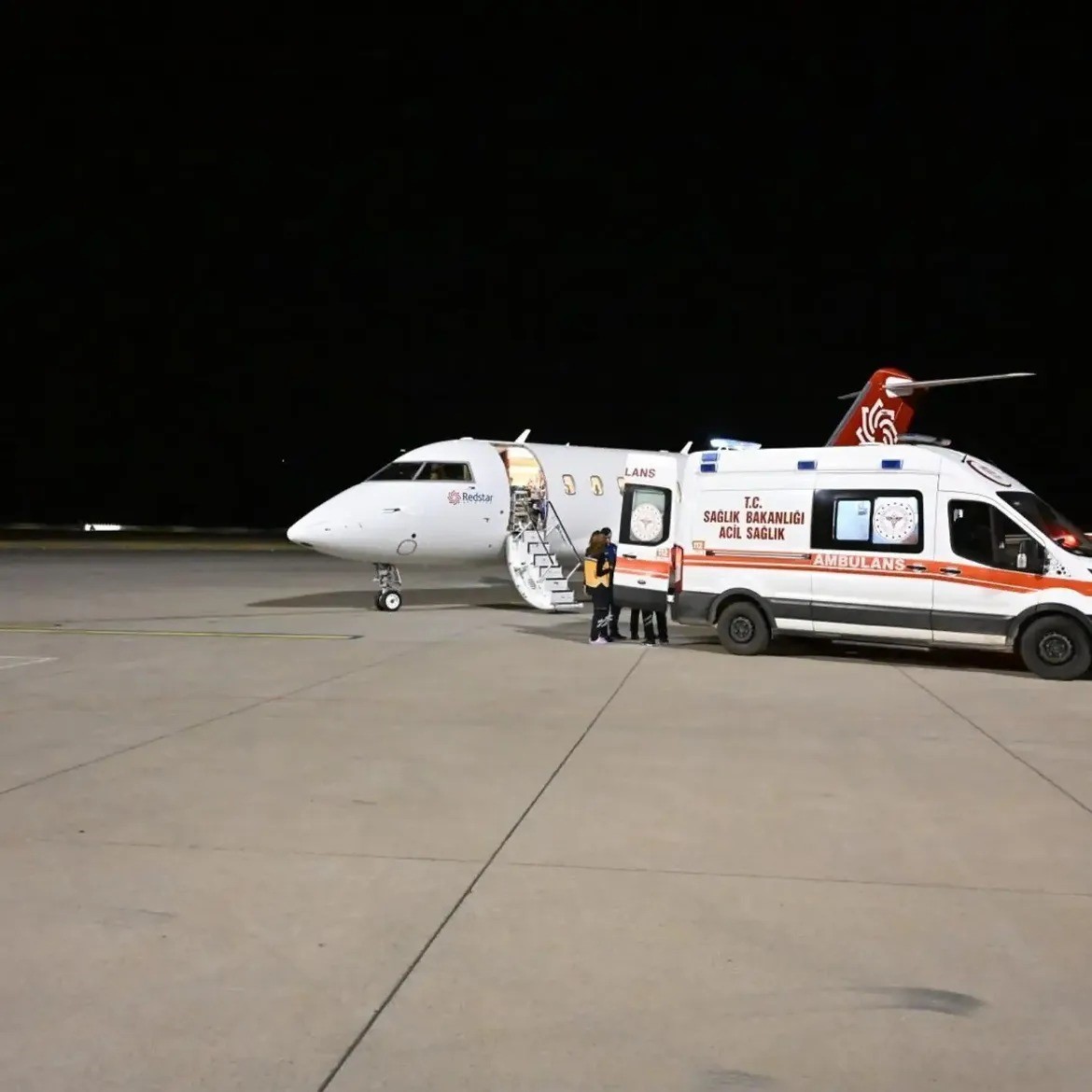 sirnakta 4 aylik kalp hastasi bebek ambulans ucakla istanbula sevk edildi 1 7n6GaN45