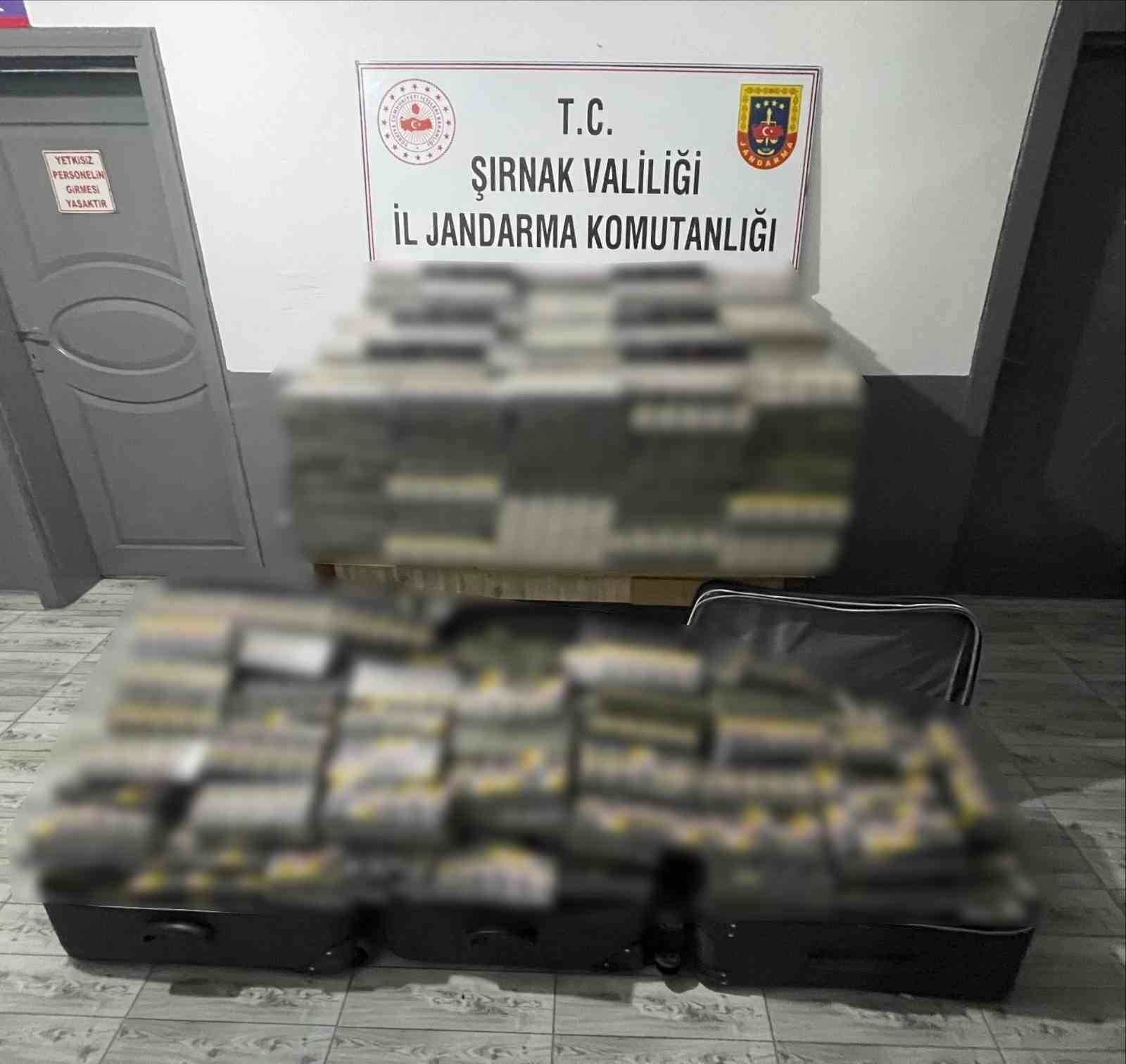 sirnakta 7 bucuk milyon liralik kacak malzeme ele gecirildi 1 ma299tFL
