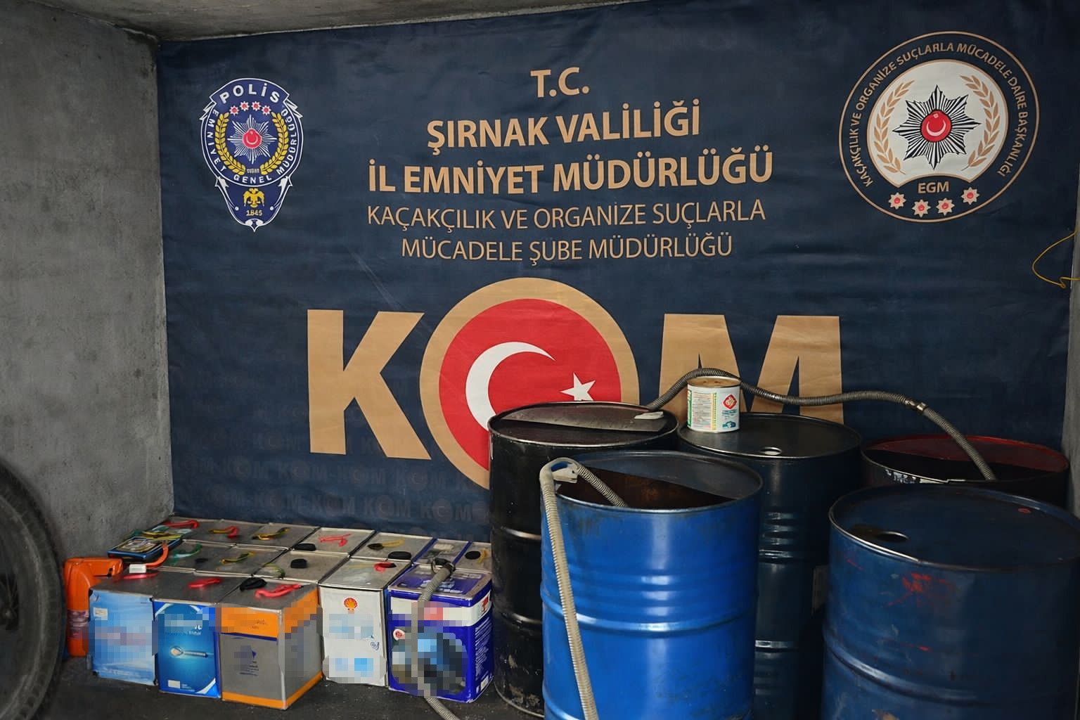 sirnakta 7 milyon 600 bin liralik gumruk kacagi malzeme ele gecirildi 5 D118TLZC